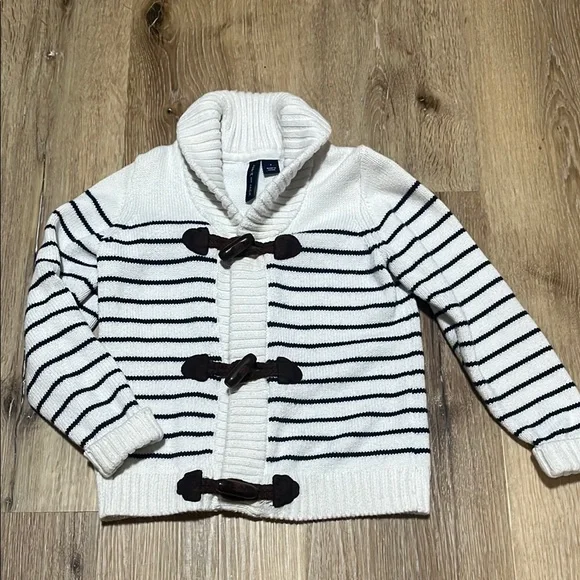 Janie and Jack toggle sweater - Picture 1 of 3